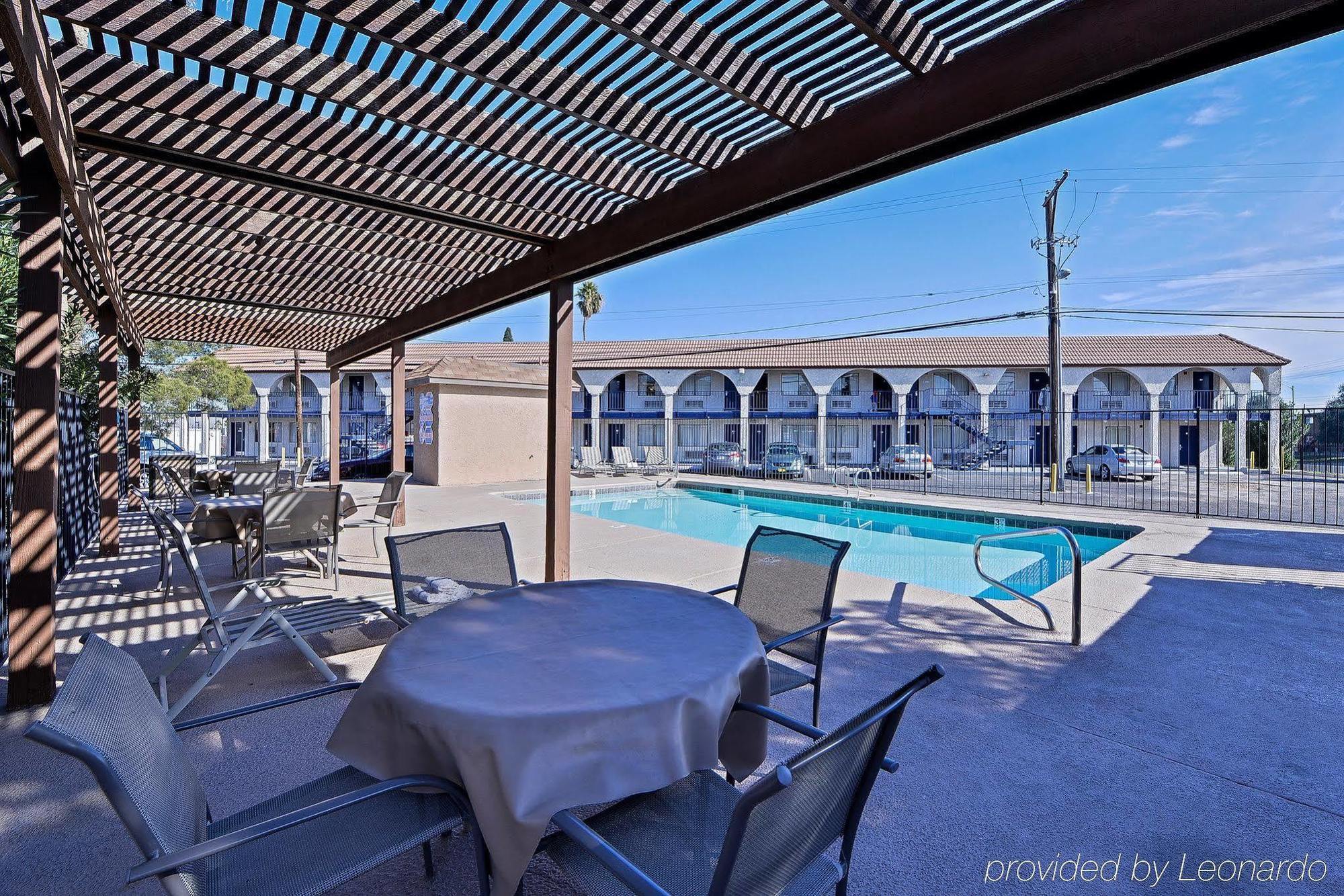 Americas Best Value Inn Downtown Лас-Вегас Экстерьер фото